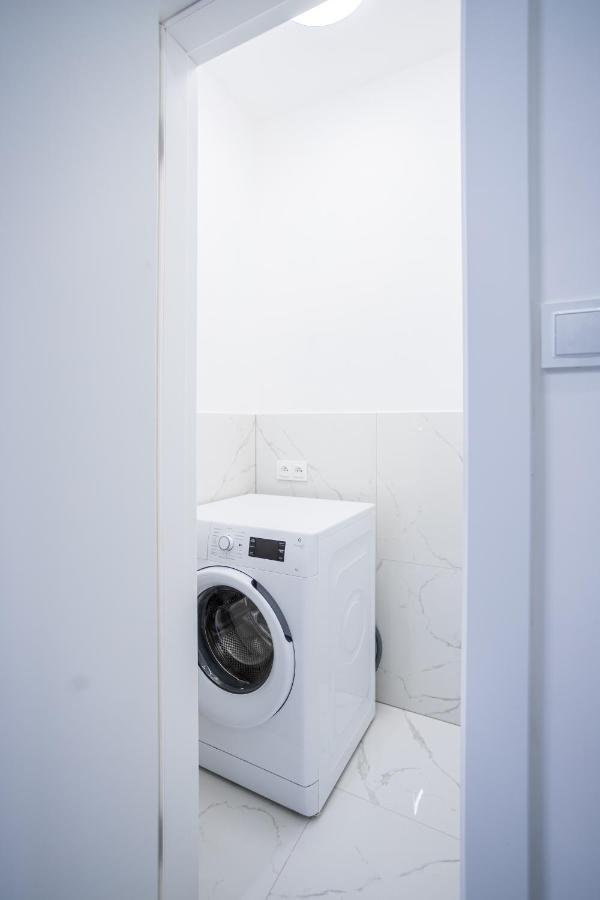 Flatbook - City Center Apartments Zabi Kruk Gdańsk Zewnętrze zdjęcie